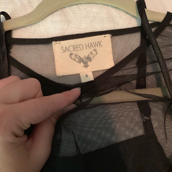 Black ruffle top with satin slip - Picture 3 of 4